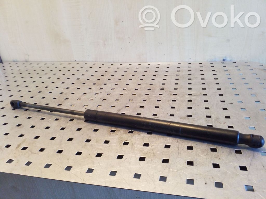 Mazda 6 Tailgate/trunk strut/damper 