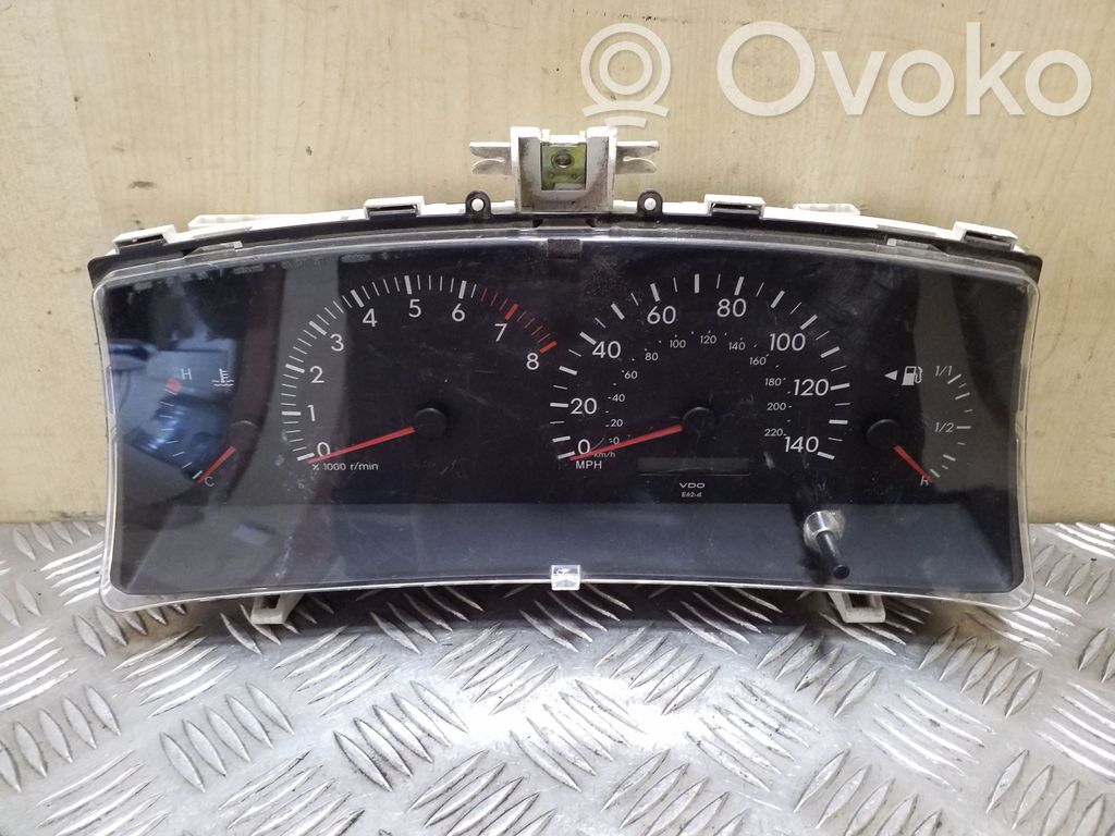 Toyota Corolla E120 E130 Speedometer (instrument cluster) 