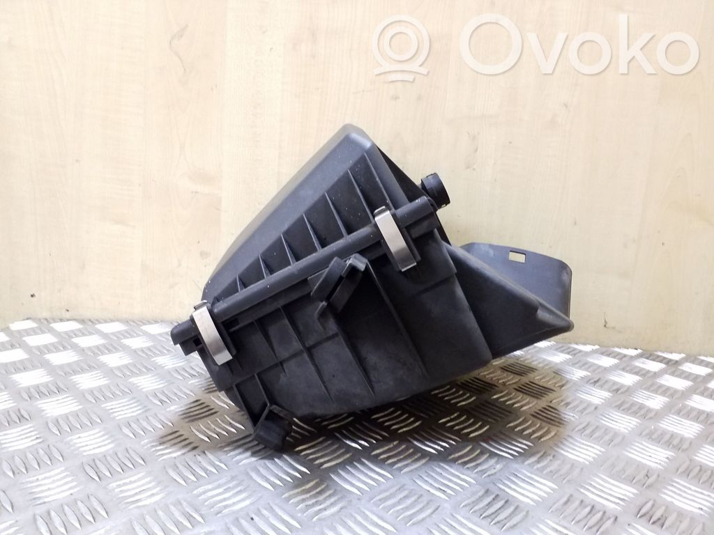 BMW X5 E53 Air filter box 