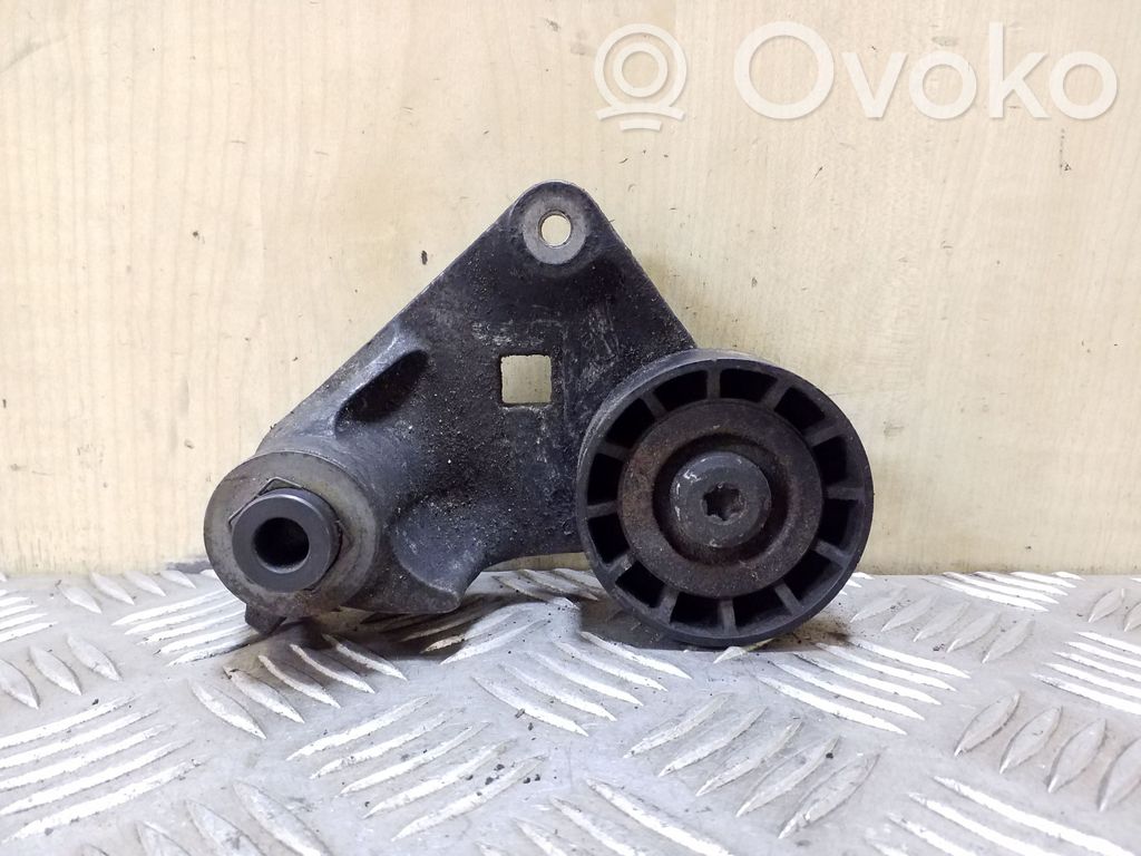 Ford Mondeo Mk III Diržo įtempėjas 