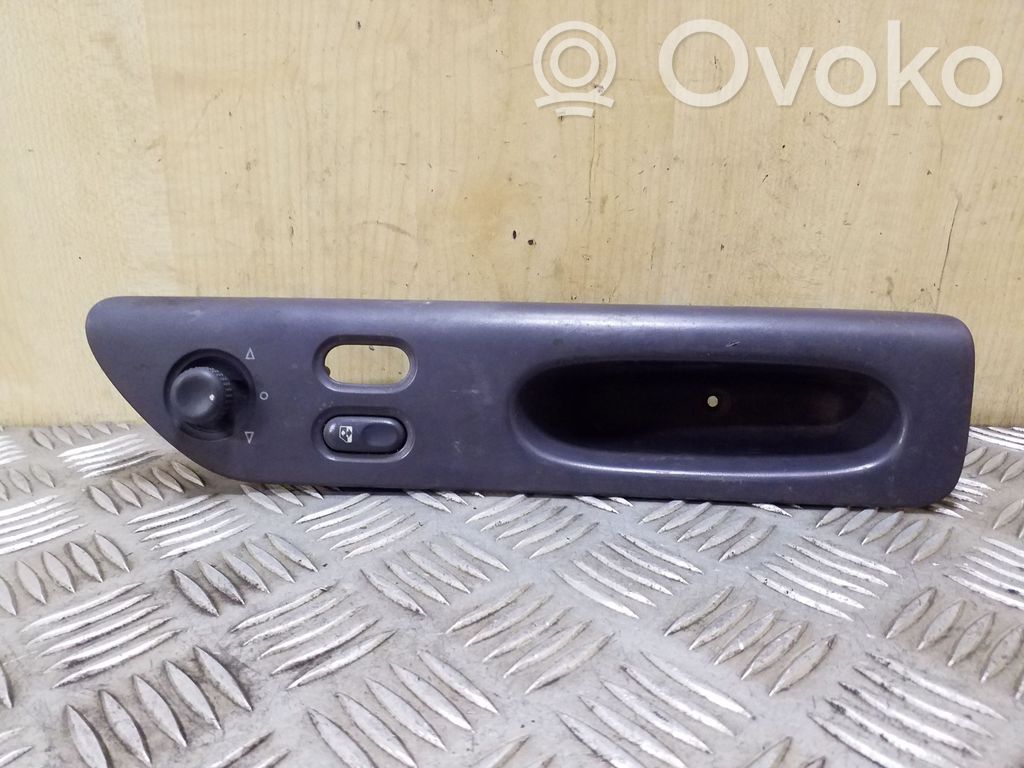 Renault Espace III Electric window control switch 