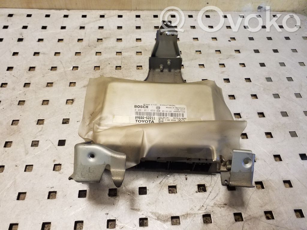 Toyota Yaris Verso Engine control unit/module 