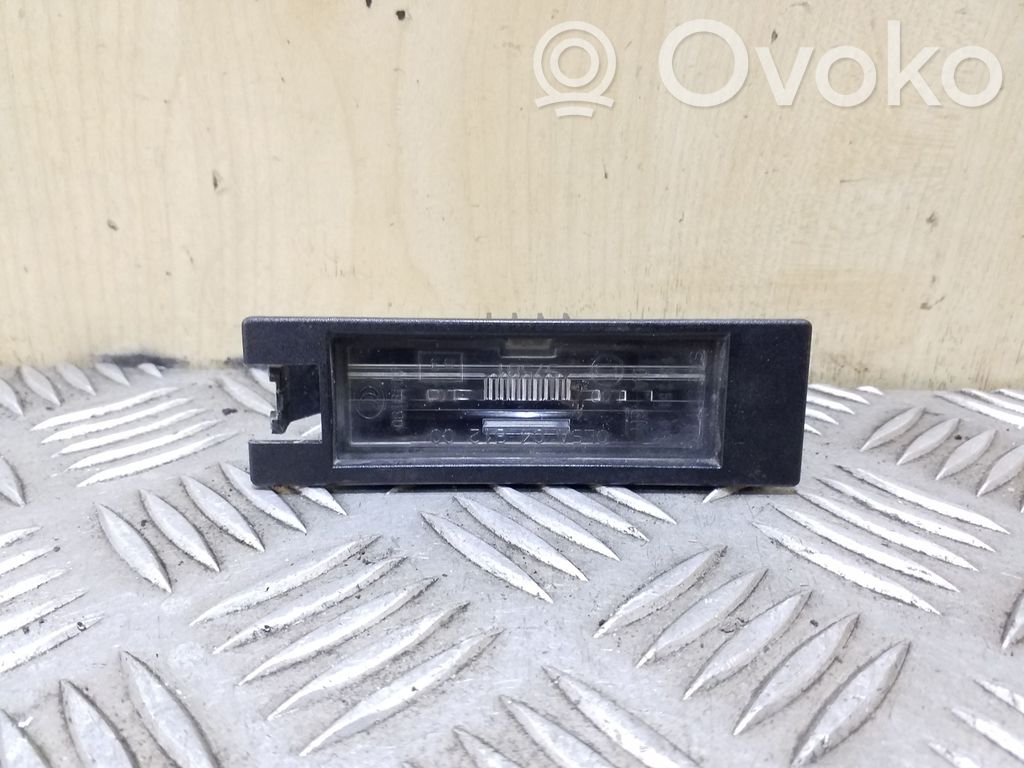 Opel Insignia A Освещение номера 