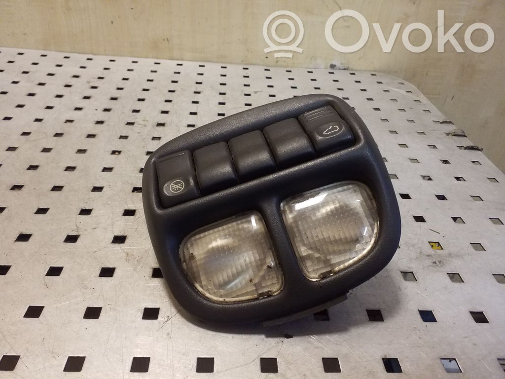 Opel Sintra Luz del asiento delantero 