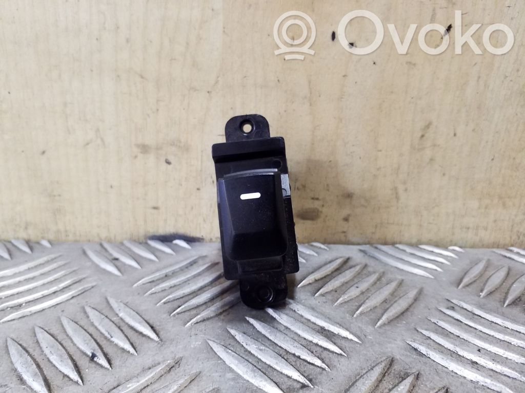 KIA Rio Electric window control switch 