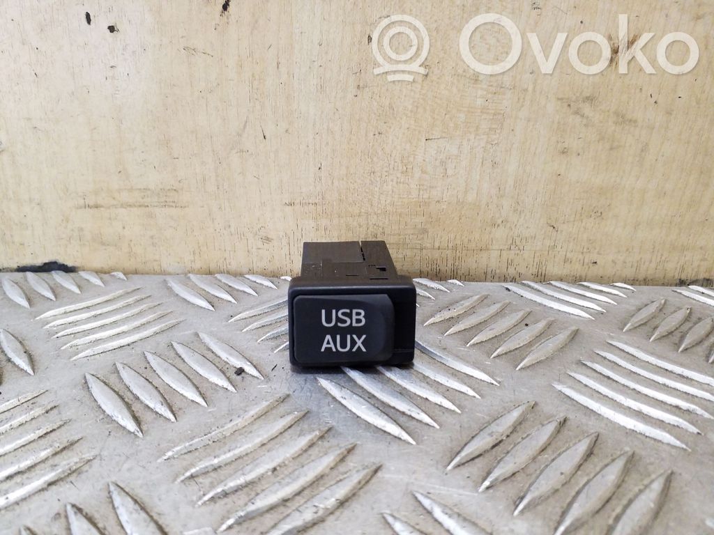USB socket connector   FA134343,8619048030,CALS0890AJ