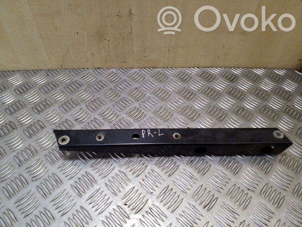 Fender mounting bracket   8Z0805091A
