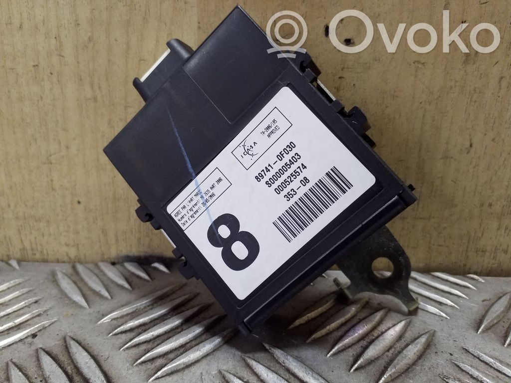 Toyota Verso Door control unit/module 
