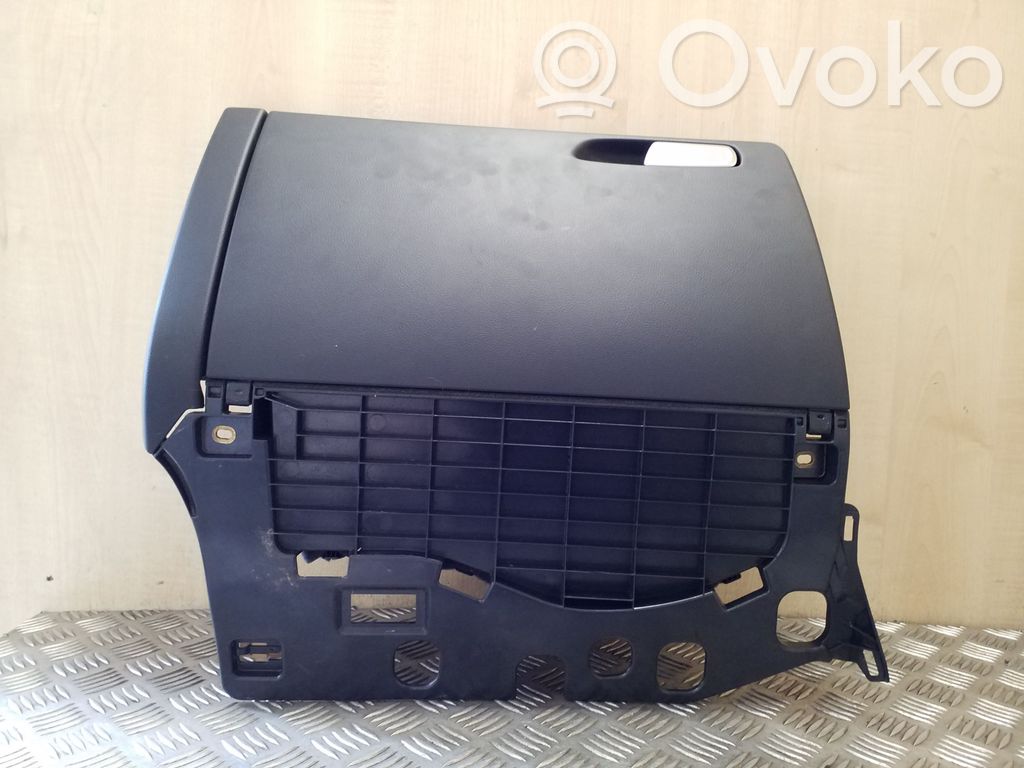 Audi A5 8T 8F Juego guantera 
