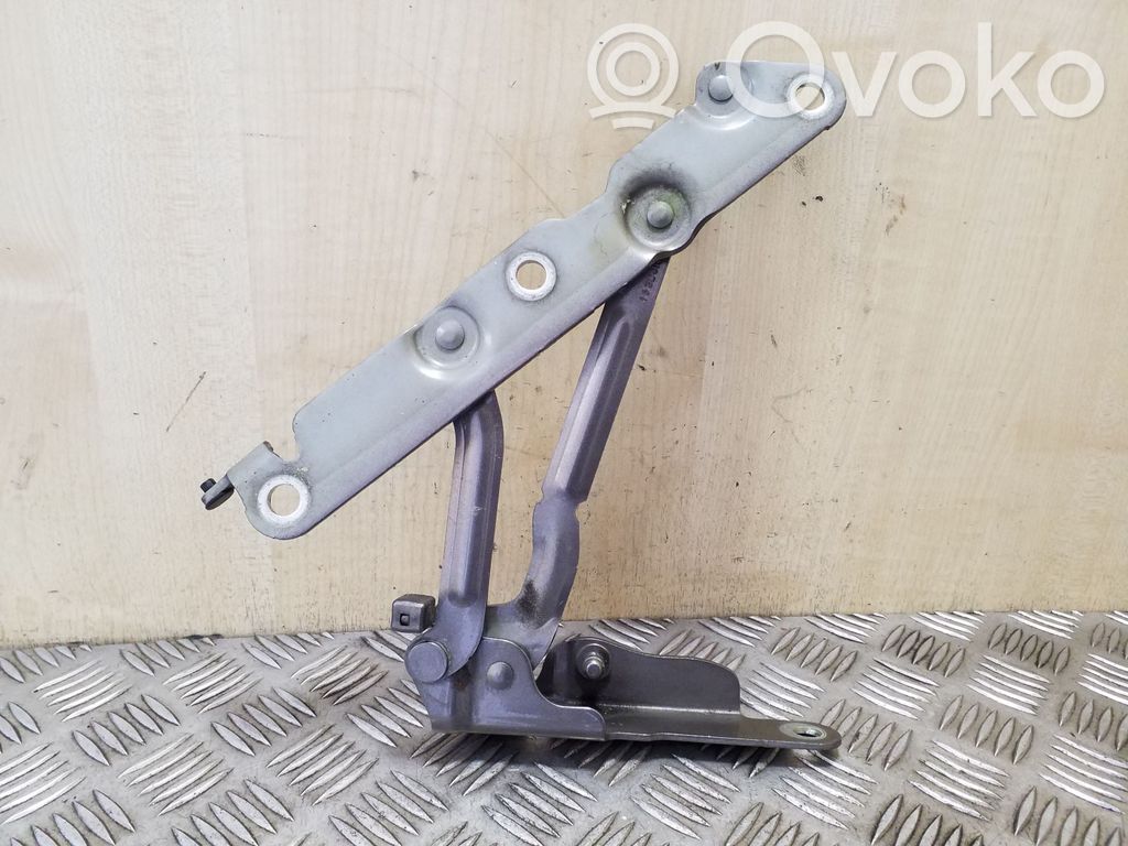 Volvo S80 Tailgate/trunk/boot hinge 