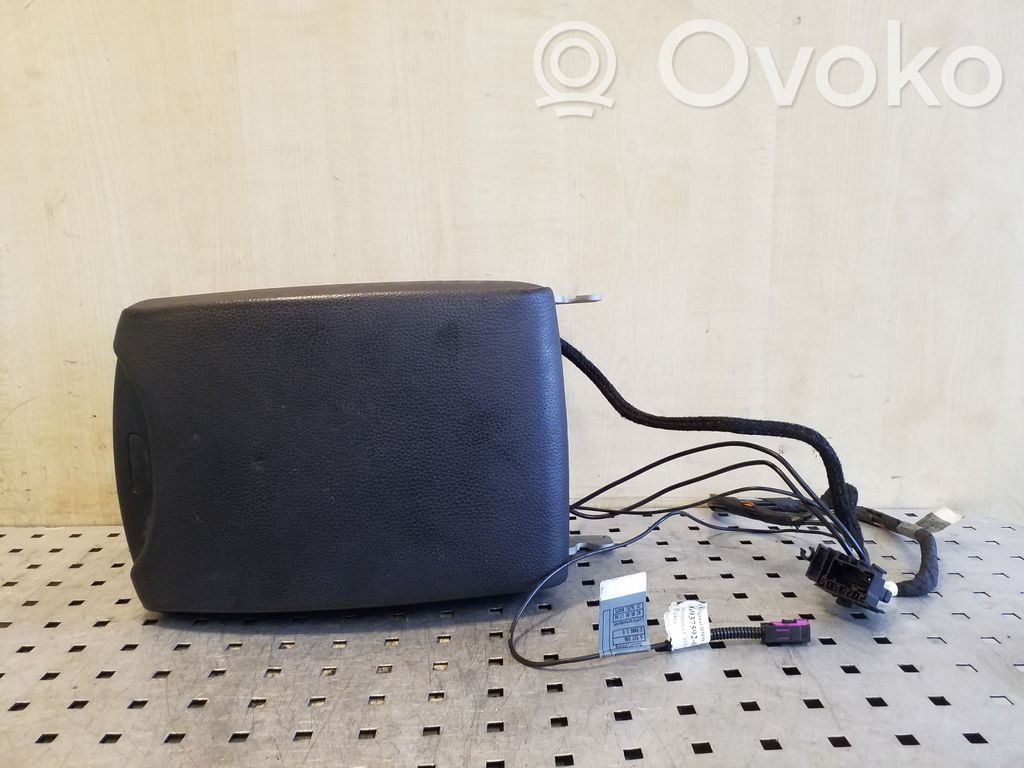 BMW X5 E53 Armrest 