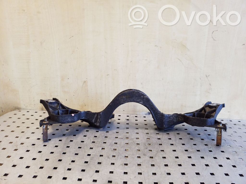 BMW X3 E83 Rear differential/diff mount bracket 