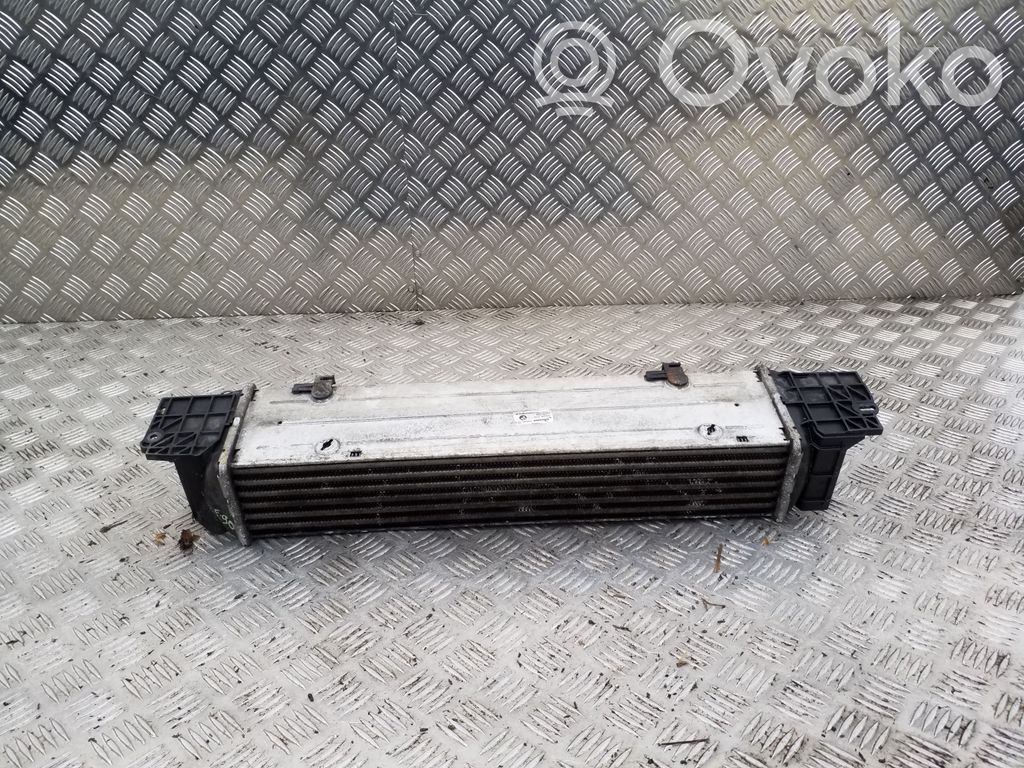 BMW 3 E90 E91 Intercooler radiator 