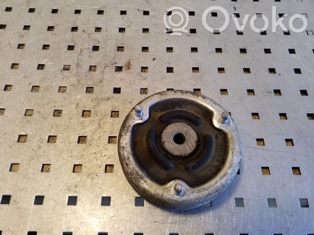 BMW 5 E60 E61 Galinė spyruoklės guminė atrama 