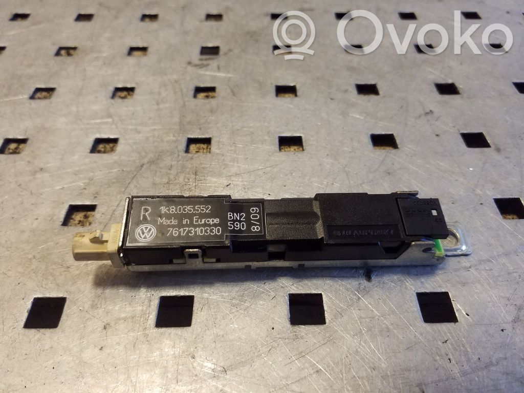 Volkswagen Scirocco Antenos stiprintuvas 