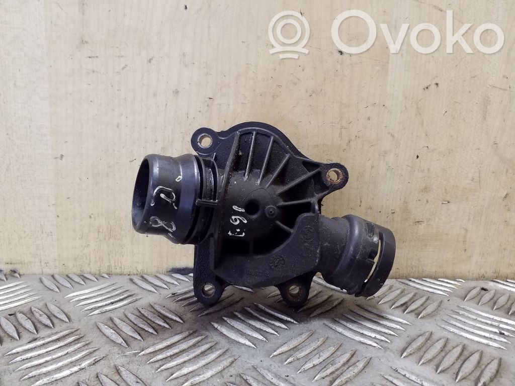 BMW 3 E90 E91 Termostaatin kotelo 