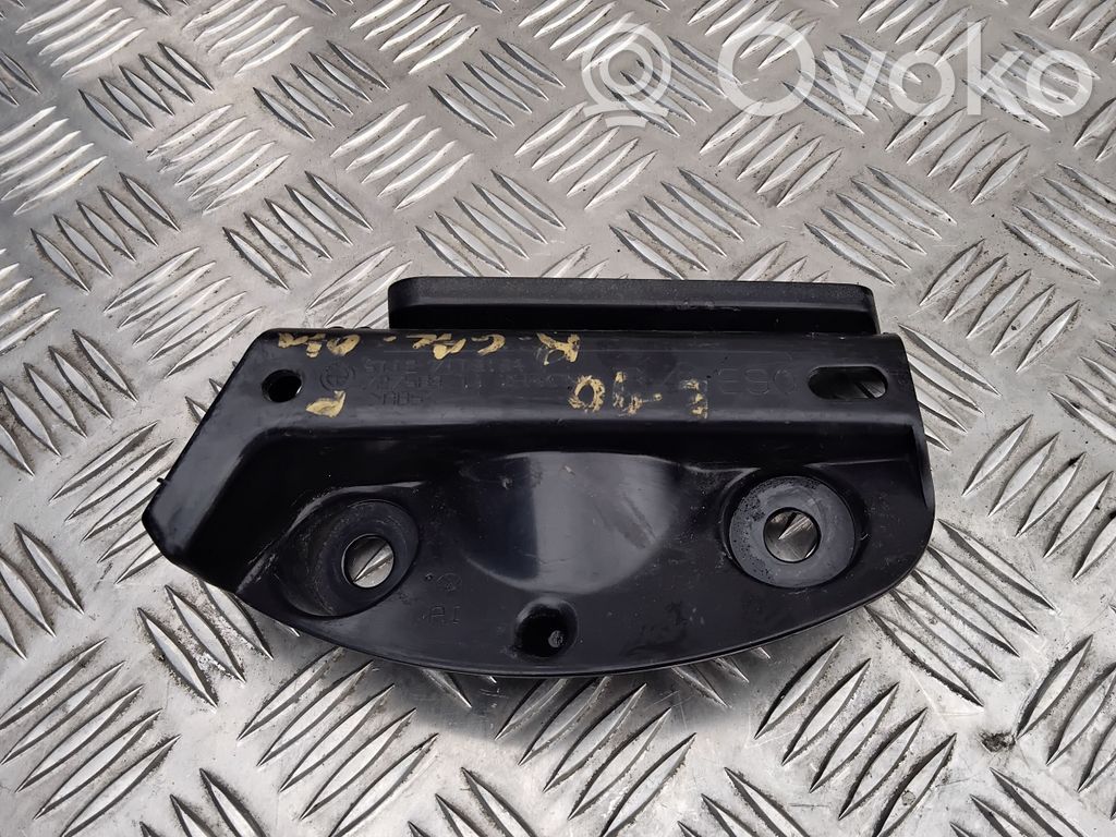 BMW 3 E90 E91 Staffa di rinforzo montaggio del paraurti posteriore