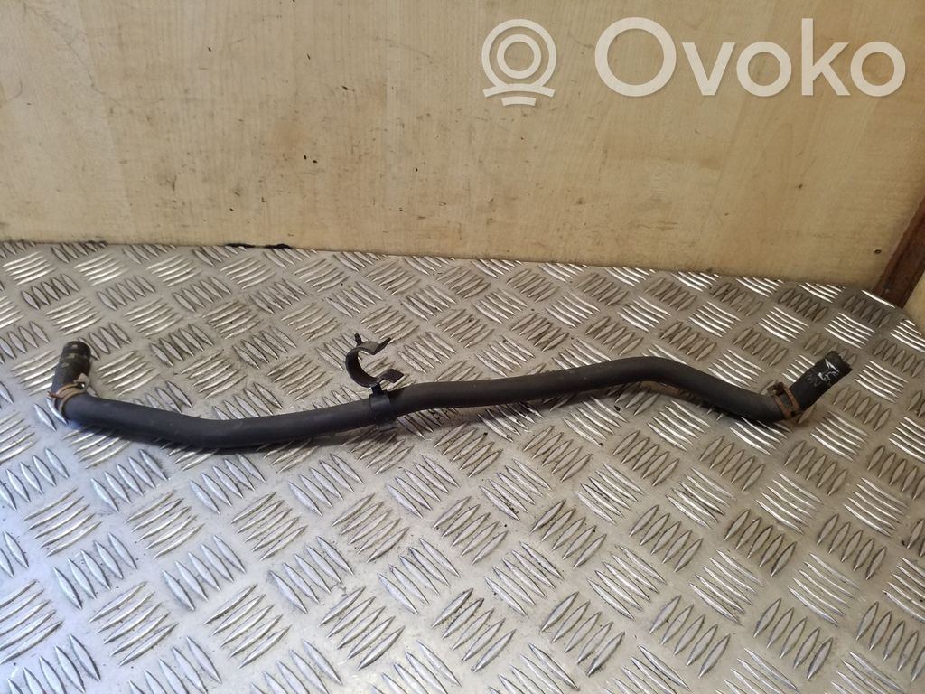 Opel Vivaro Tubo flessibile del liquido di raffreddamento del motore 