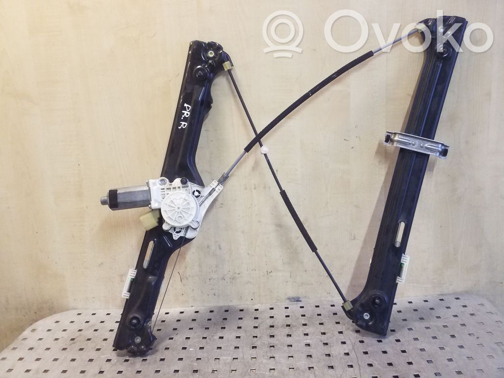 BMW X5 E70 Front door window regulator with motor 