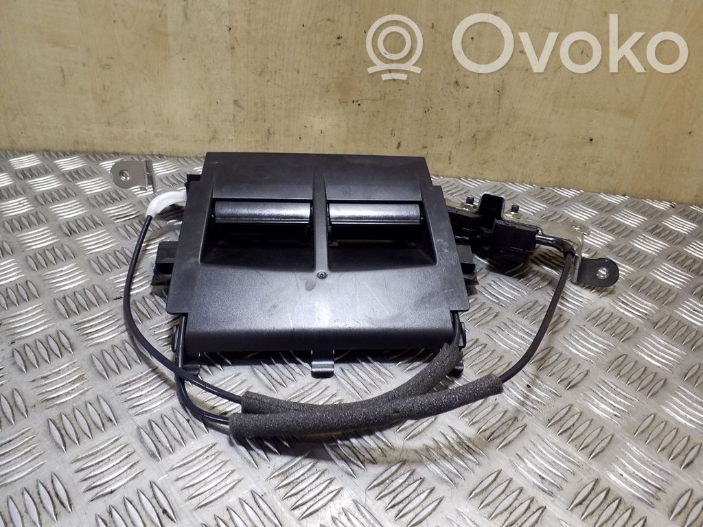 Volvo S60 Încuietoare spătar scaun spate 