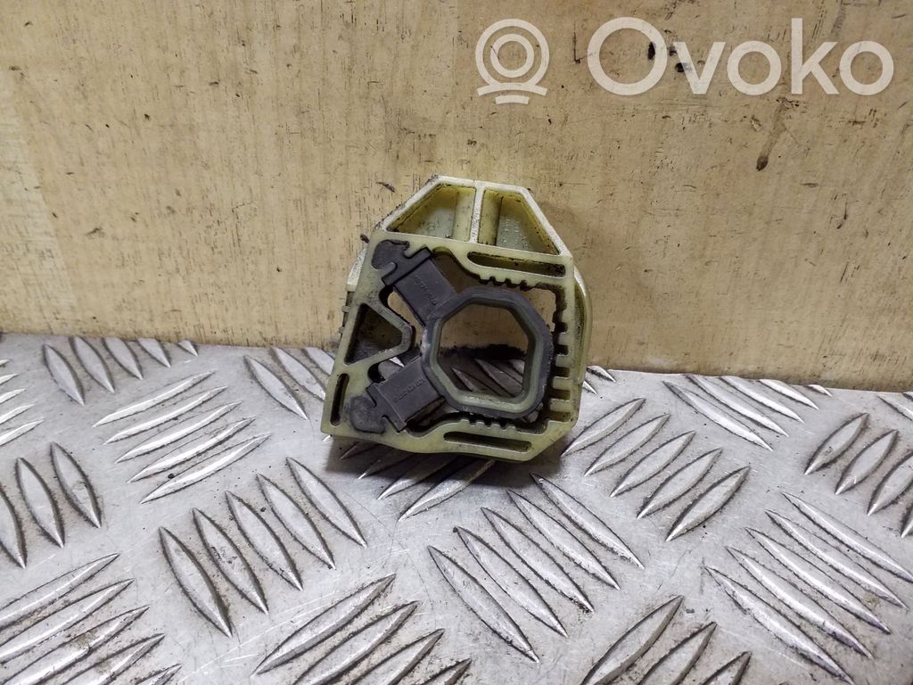 Volkswagen Golf VI Suport radiator 