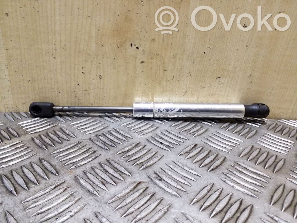 Volkswagen PASSAT B5.5 Ammortizzatore portellone posteriore/bagagliaio