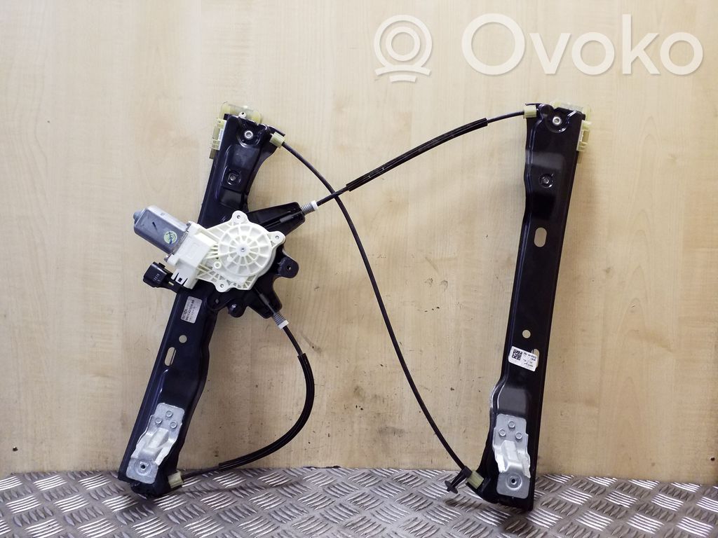 Ford Focus Front door window regulator with motor 