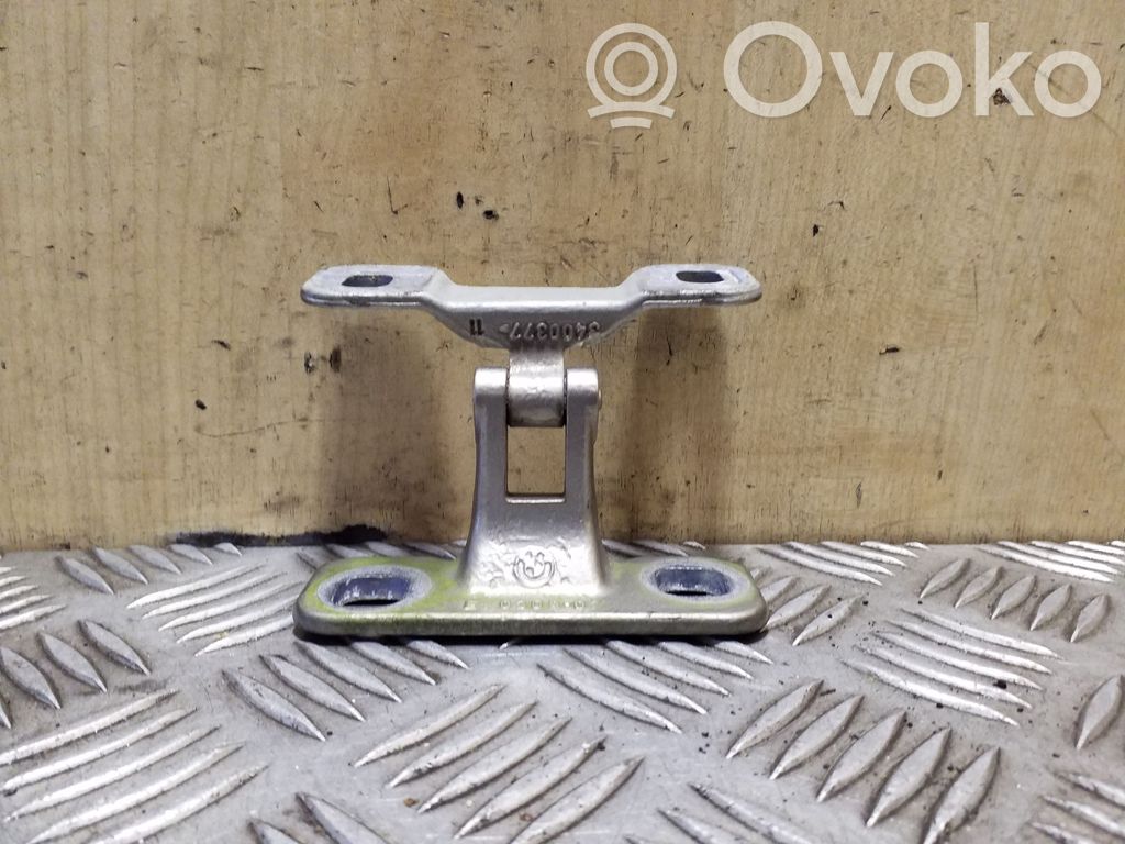 BMW X3 E83 Tailgate/trunk/boot hinge 
