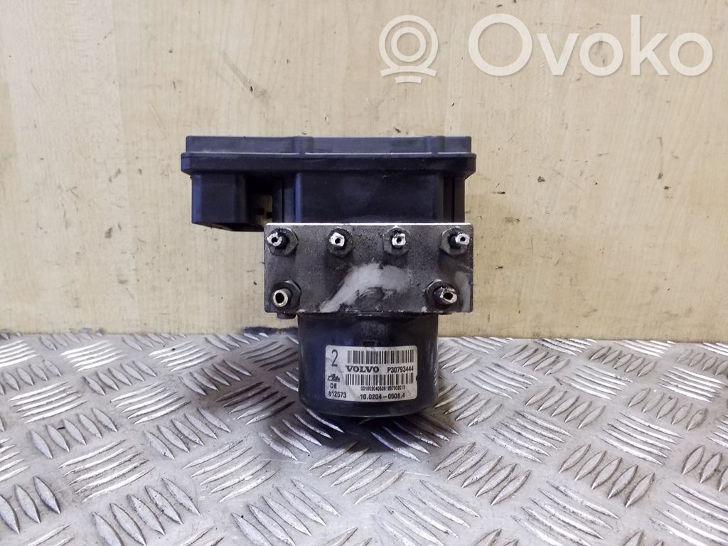 Volvo XC90 ABS bloks 