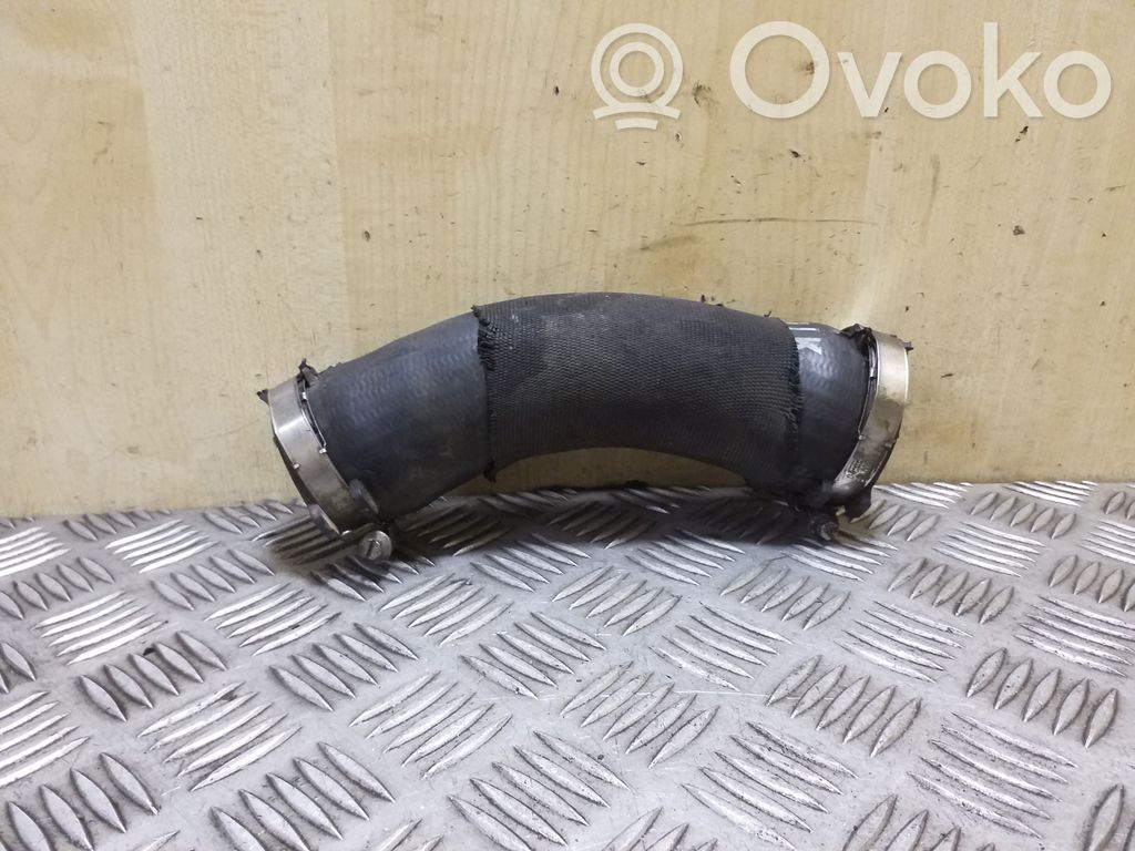 Audi A6 Allroad C6 Furtun/conductă intercooler 