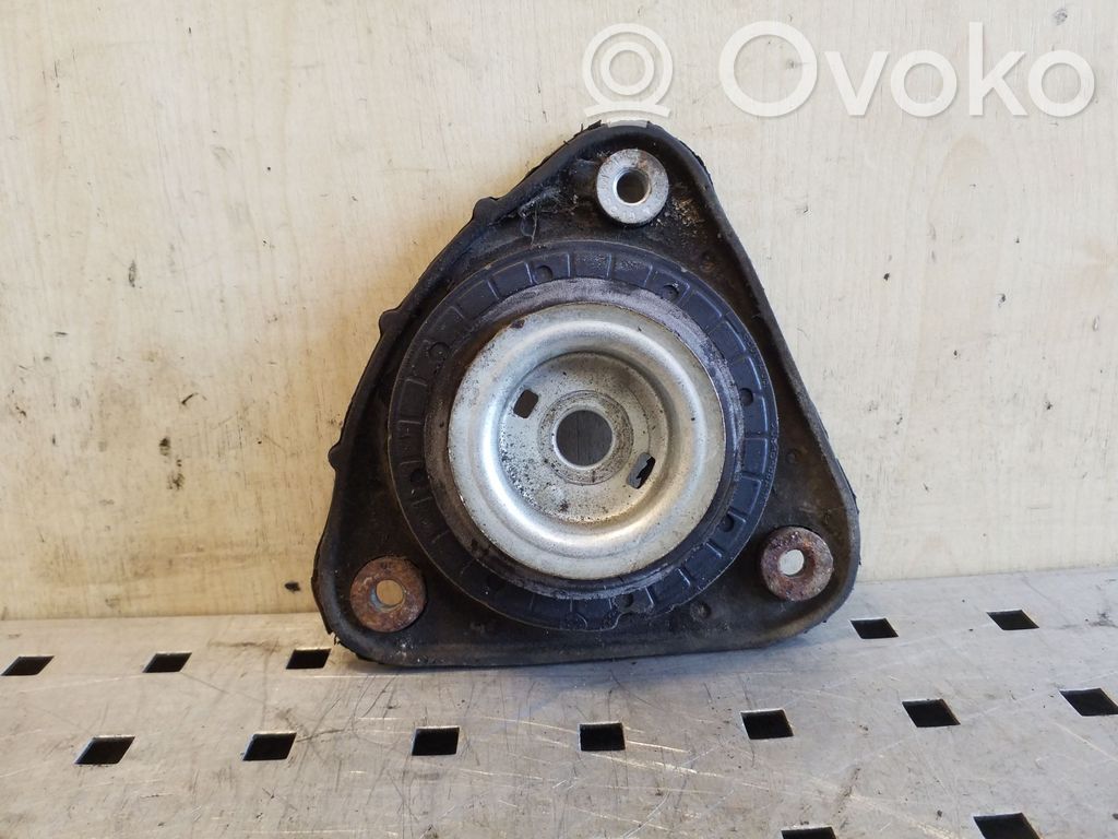 Volvo V50 Spyruoklės atrama (viršutinė) 