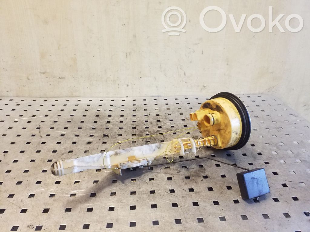 BMW X5 E53 Fuel level sensor 