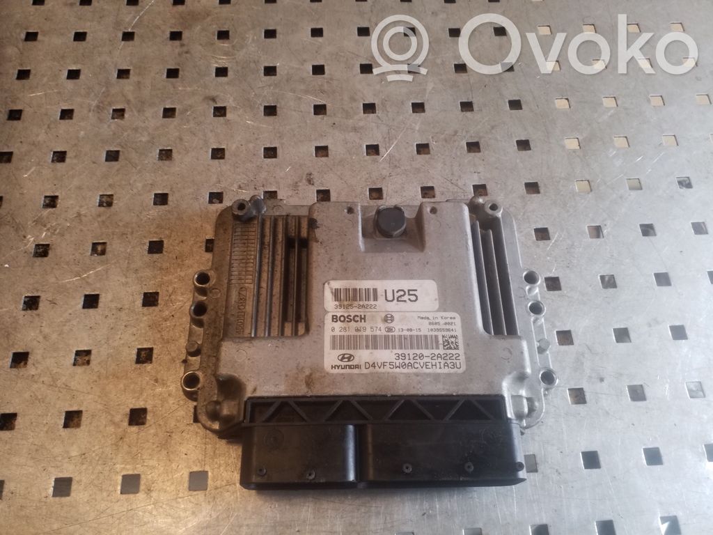 Hyundai i40 Engine control unit/module 