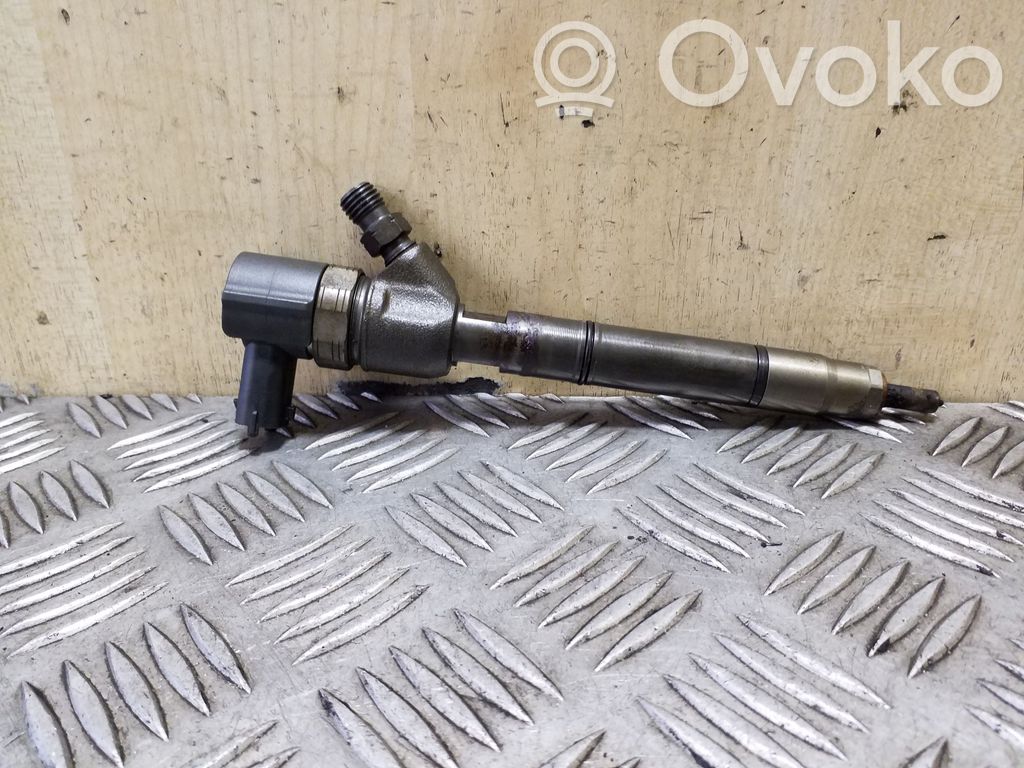 Inyector de combustible   0445110411,338002A800