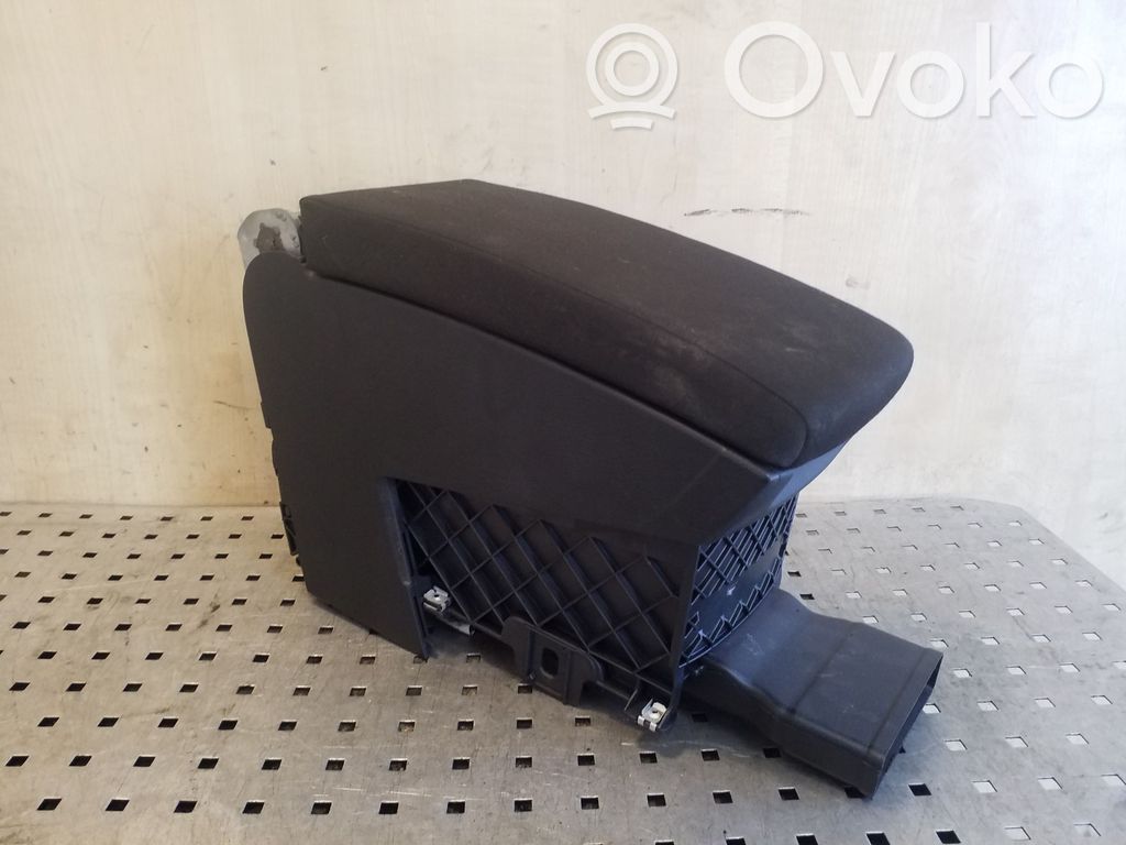 Volkswagen PASSAT B7 Podłokietnik tunelu środkowego 