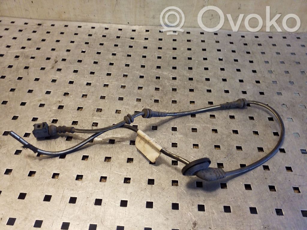 Volkswagen PASSAT B7 Cableado del sensor ABS trasero 