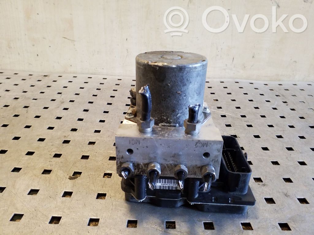 Peugeot 3008 I Pompe ABS 