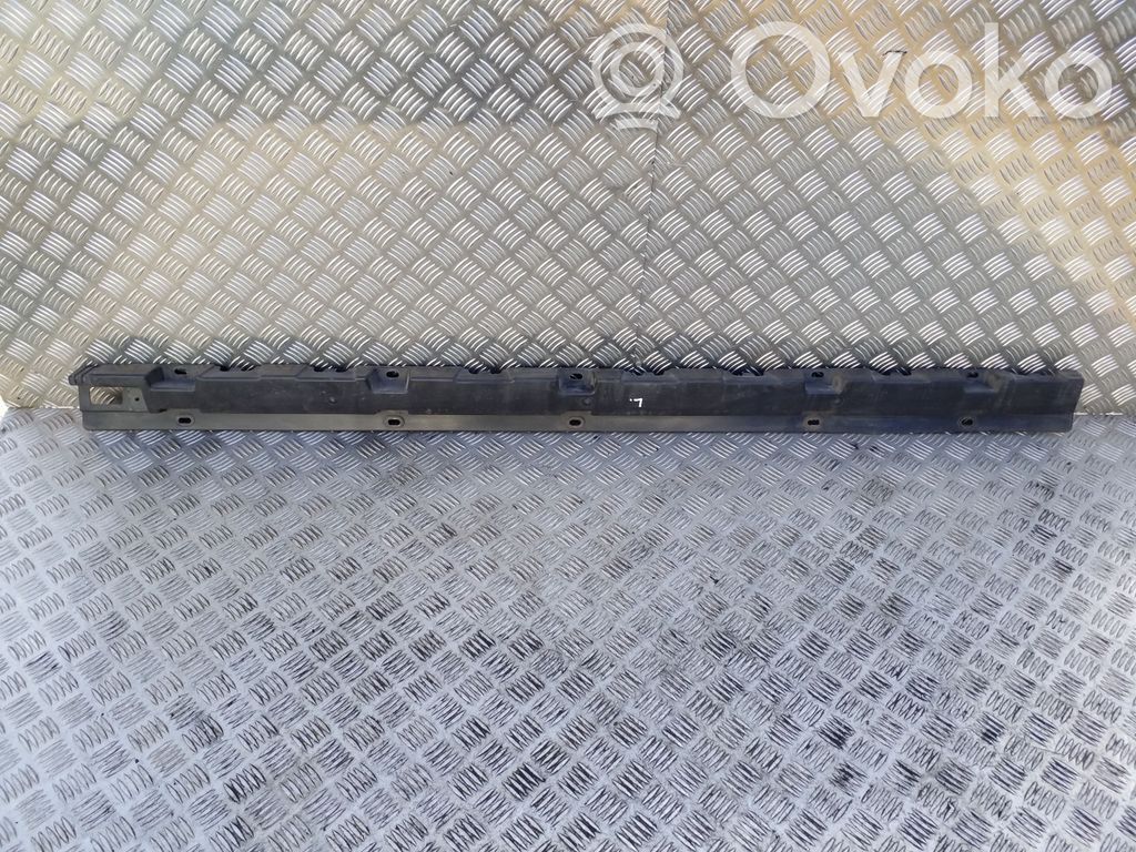 Sill supporting ledge   51773330869,3330869