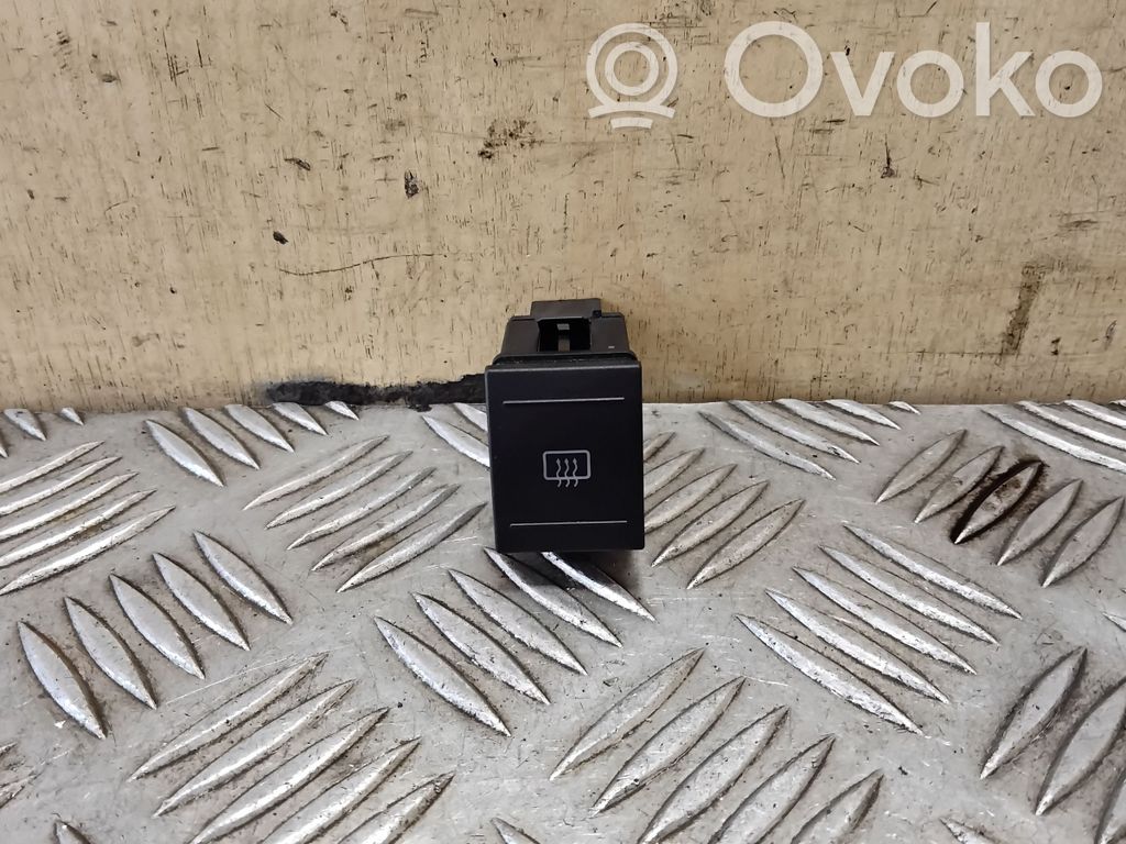 Volkswagen Polo IV 9N3 Comutator încălzire parbriz/lunetă 