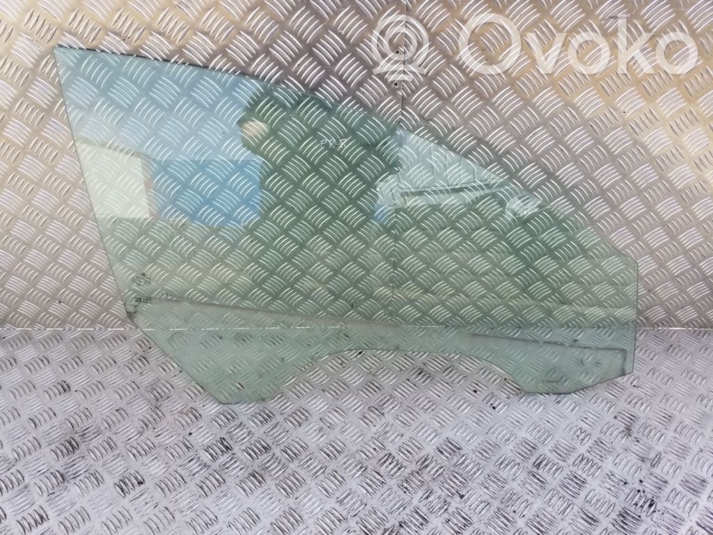 Volkswagen PASSAT CC Szyba drzwi przednich