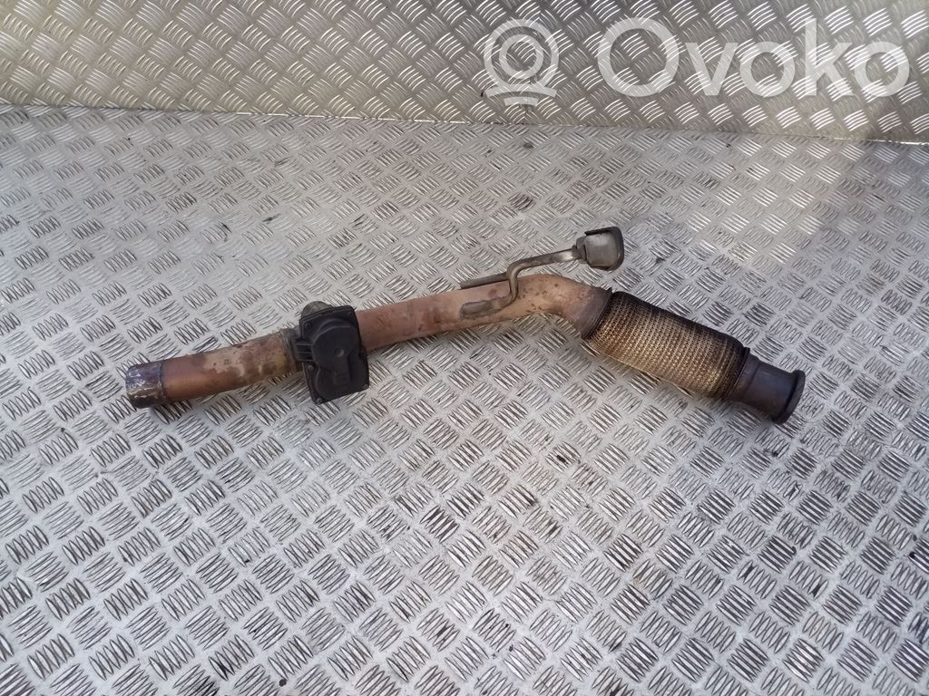 Volkswagen PASSAT B8 Zawór kolektora ssącego 