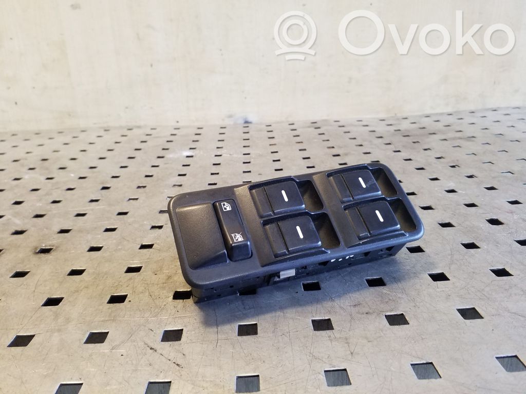 Land Rover Discovery 3 - LR3 Przyciski szyb 