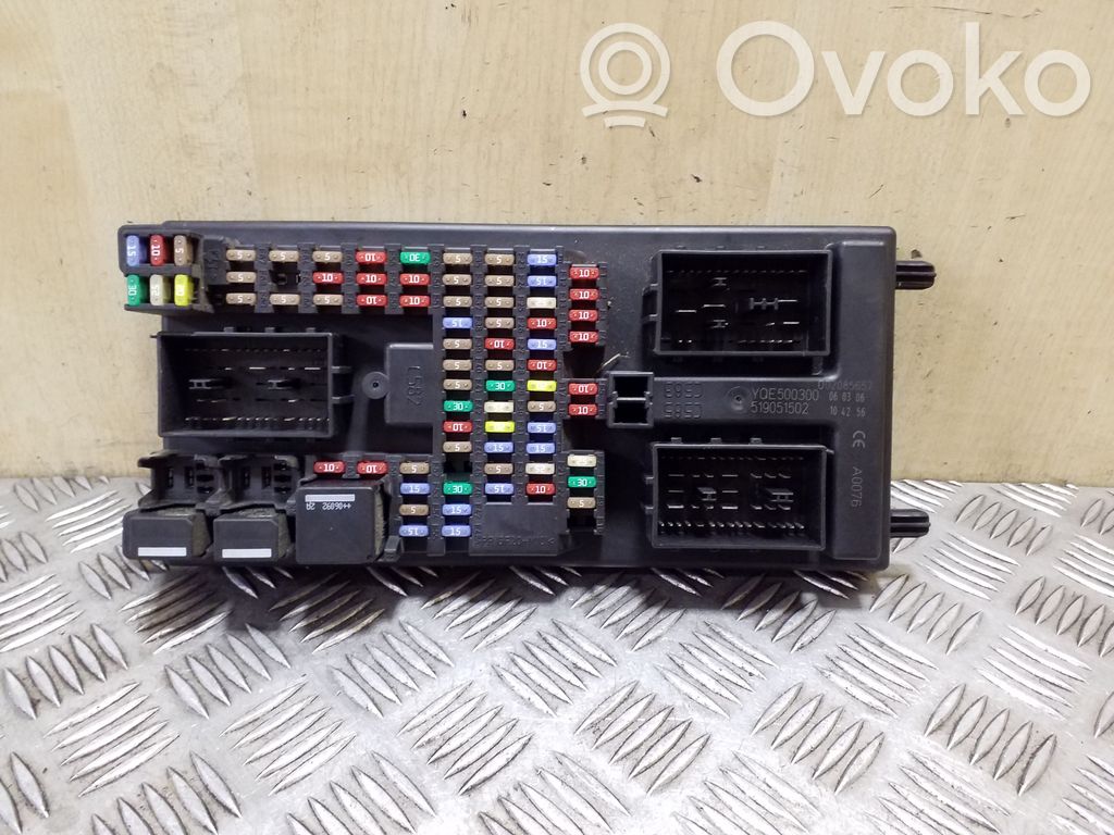 Land Rover Discovery 3 - LR3 Sulakemoduuli 