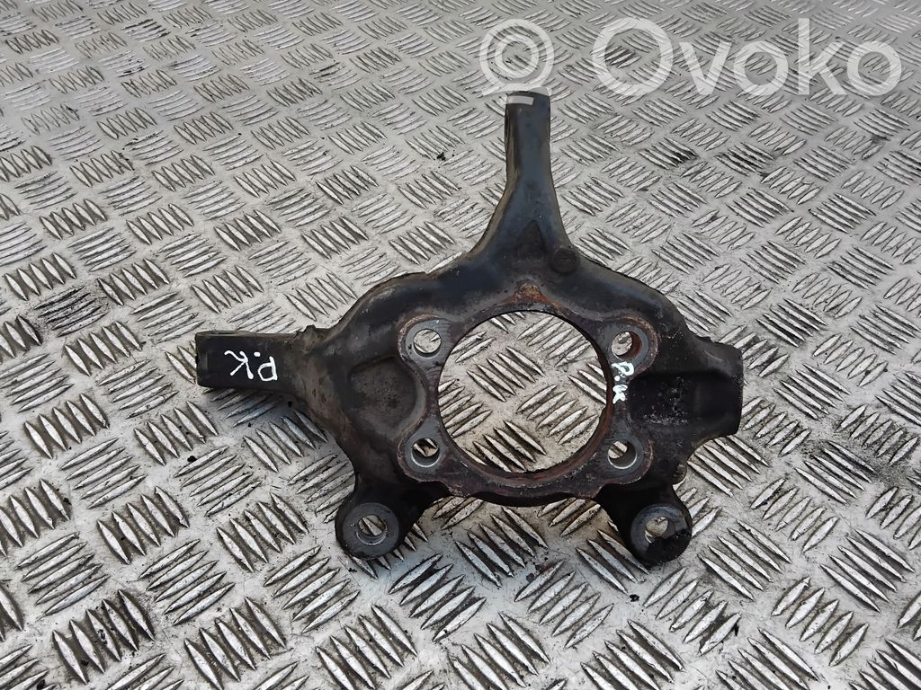 Nissan Juke I F15 Cubo de rueda delantera 