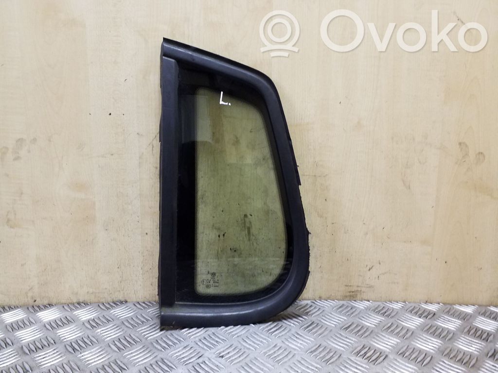 Volkswagen Tiguan Finestrino laterale posteriore 