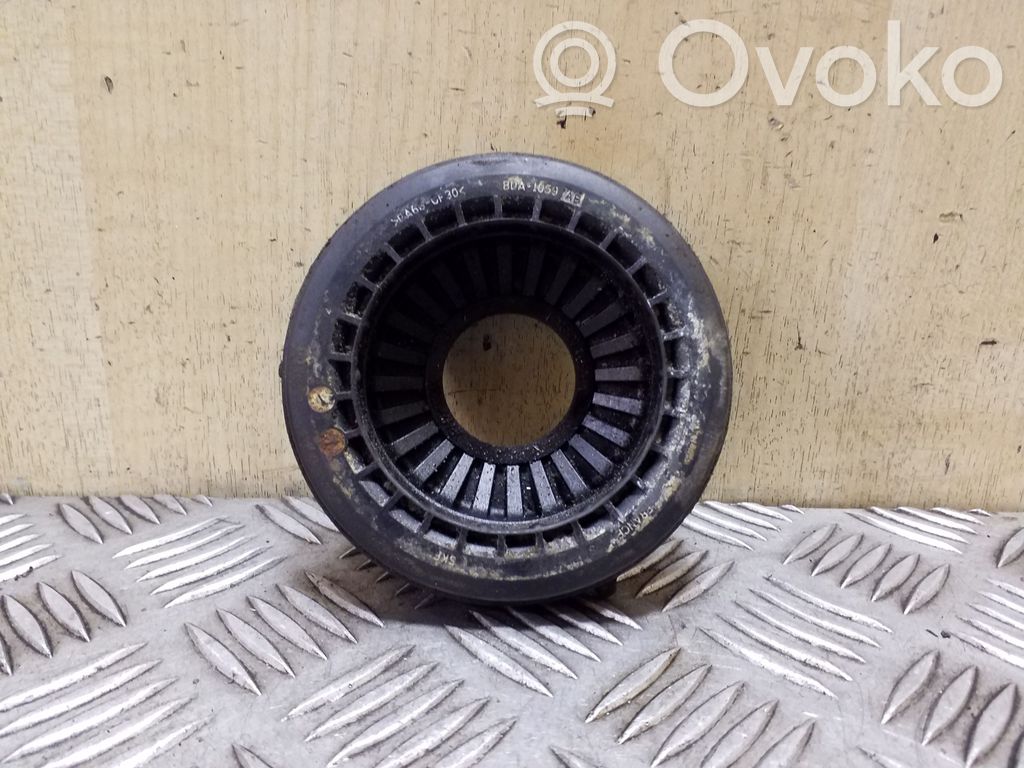 Ford Focus Front upper strut mount 