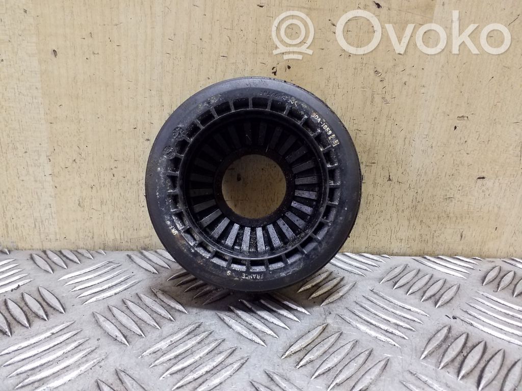 Ford Focus Front upper strut mount 