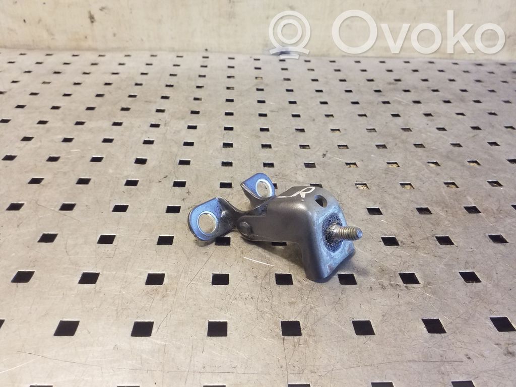 Citroen DS4 Tailgate/trunk/boot hinge 