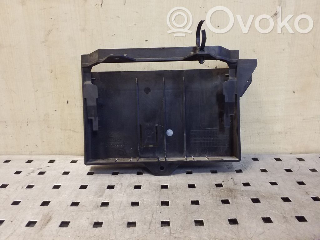 Chevrolet Captiva Other engine bay part 