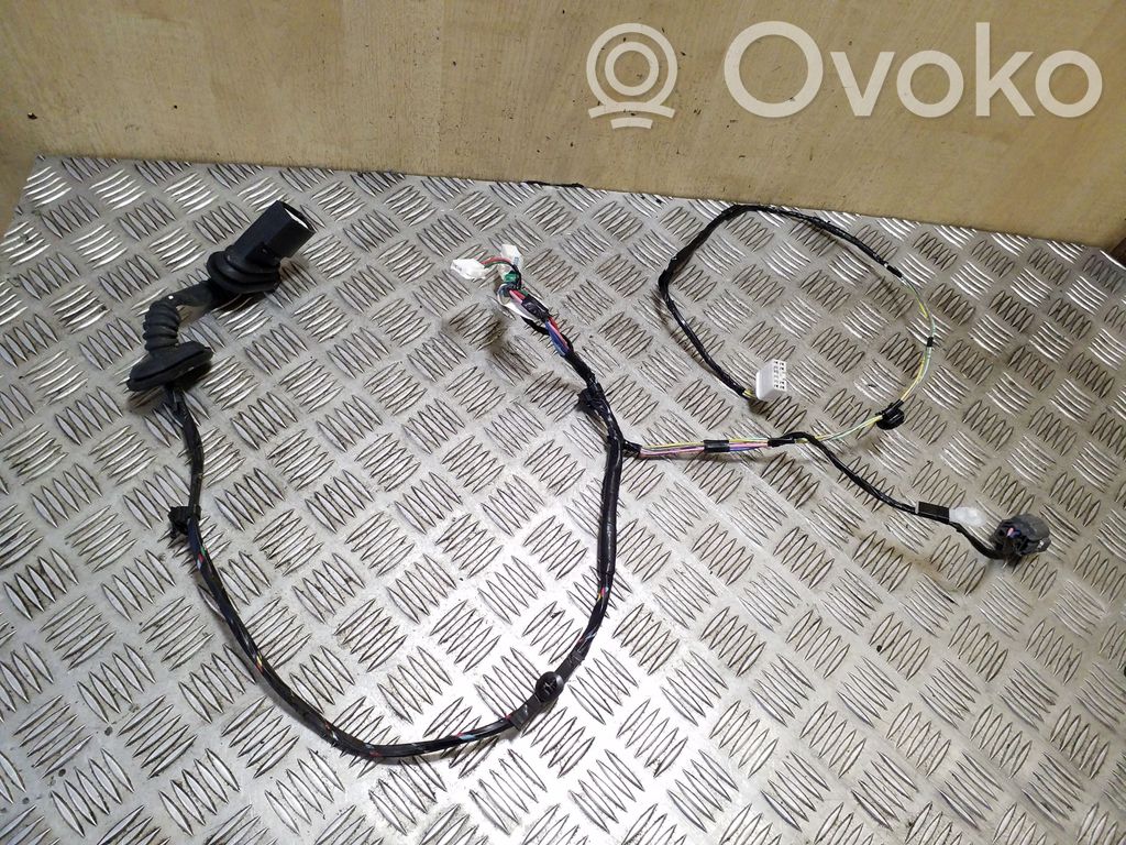 Cableado de puerta trasera   8512B730